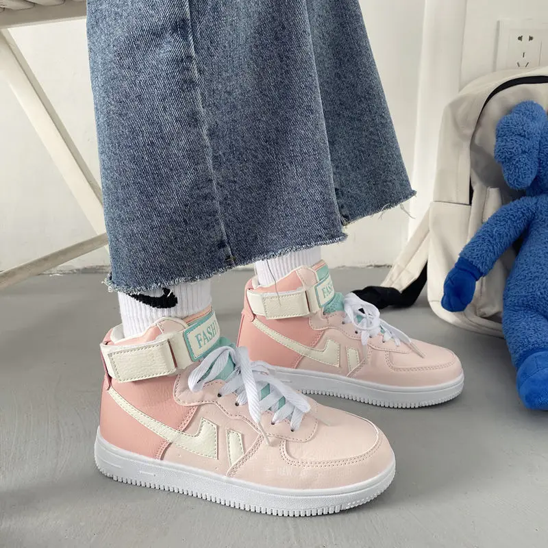 

High-top Shoes Female Student Ins Super Fire Soft Sister Sports Shoes Autumn and Winter New Korean Version of Wild Board Tide