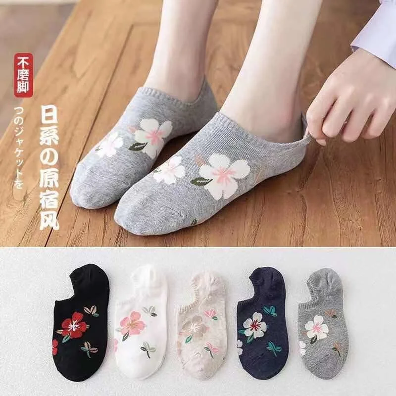 

5 Pairs Of Summer Cartoon Pattern Ladies Socks Non-slip Breathable Invisible Pure Cotton Ankle Boots Socks Women Soft Slippers