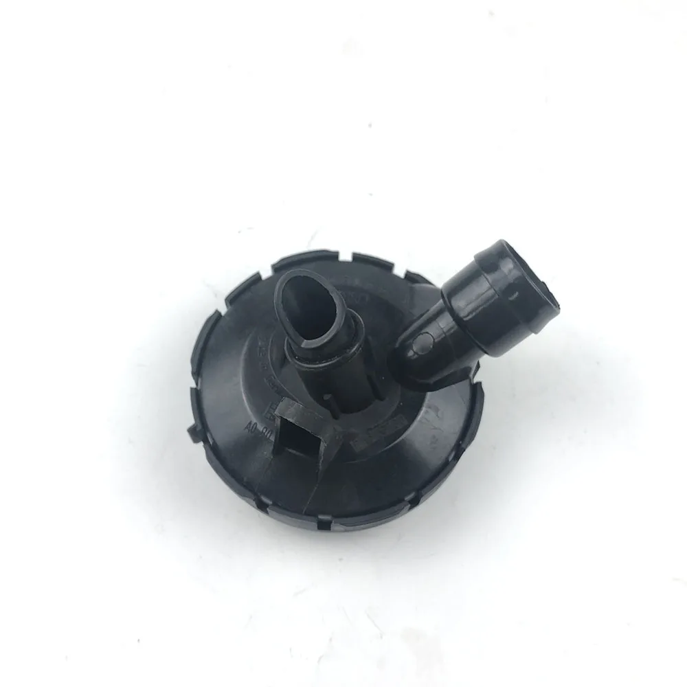 Вентиляционный клапан картера двигателя из ПВХ для VW A4 A6 A6L A8 OE:06E103245E 06E 103 245E 245 E |