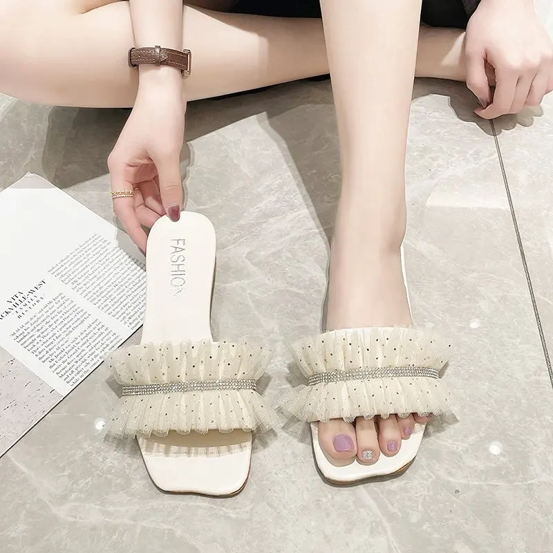 

2021 Woman Shoes Summer Flat Sandals Plus Size Pleated Mesh Solid Flats Female Casual Slippers Ladies Fashion Beach Flip Flop
