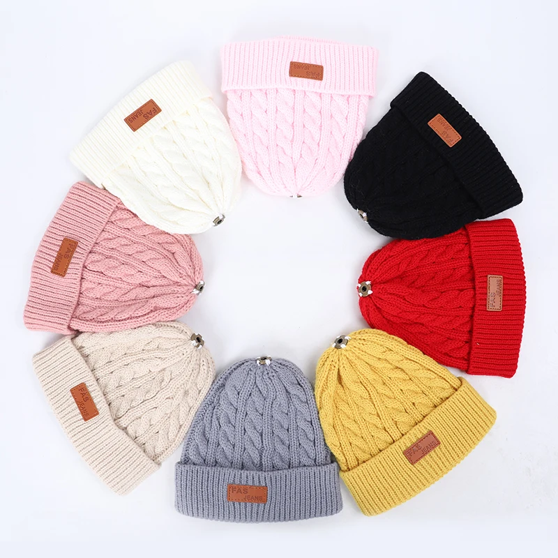 2019 new children's solid color winter hat boys and girls pompoms letter knit fun cotton cute baby warm | Аксессуары для
