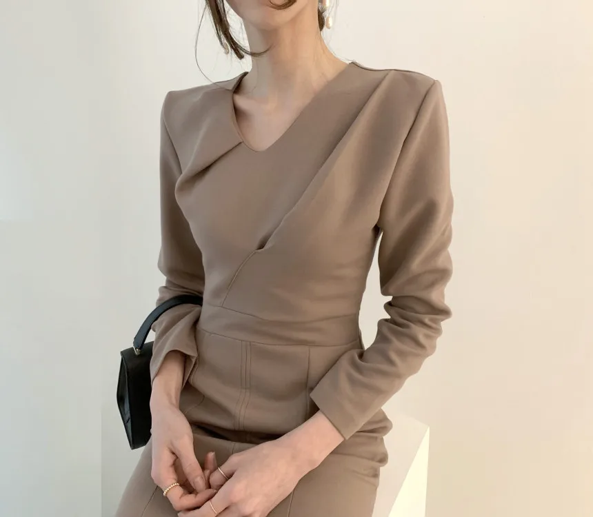 

Women Vintage Elegant Solid Color Slim Fit Vestidos Sexy V-neck Ruffles Mermaid Dress 2020 New Autumn Bodycon Dresses