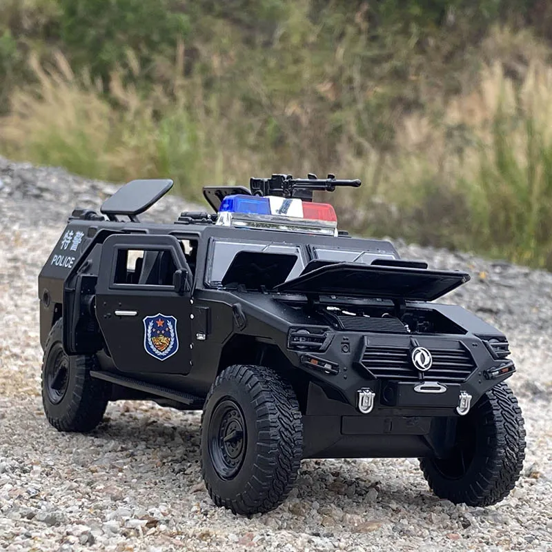 Jeeps-modelo de coche blindado de aleación Refit 1:24, juguete fundido a presión, vehículo todoterreno, tanque, Metal, policía, a prueba de explosiones, regalo para niños