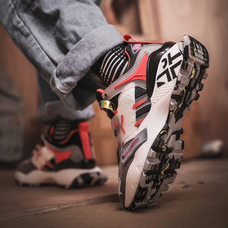 

2020 Spring New Men's Trend Sneakers Comfortable Outdoor Non-slip Men Running Shoes High Quality Trend Hot Sale Men Sports Shoes