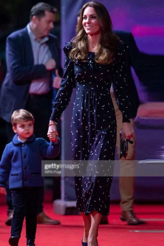 

JCHB 2021 21 Spring Star same high-end women's dress with black and white print with ruffle collar