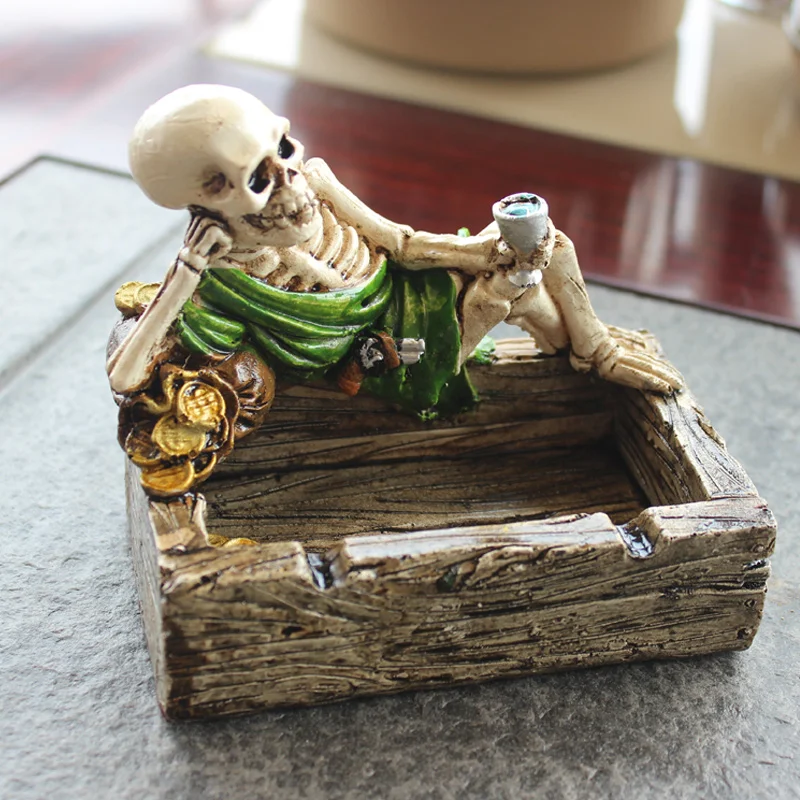 

Retro Skull Ashtray Fashion Ashtray Decoration Retro Furnishings Accessories Best Gift for Friends