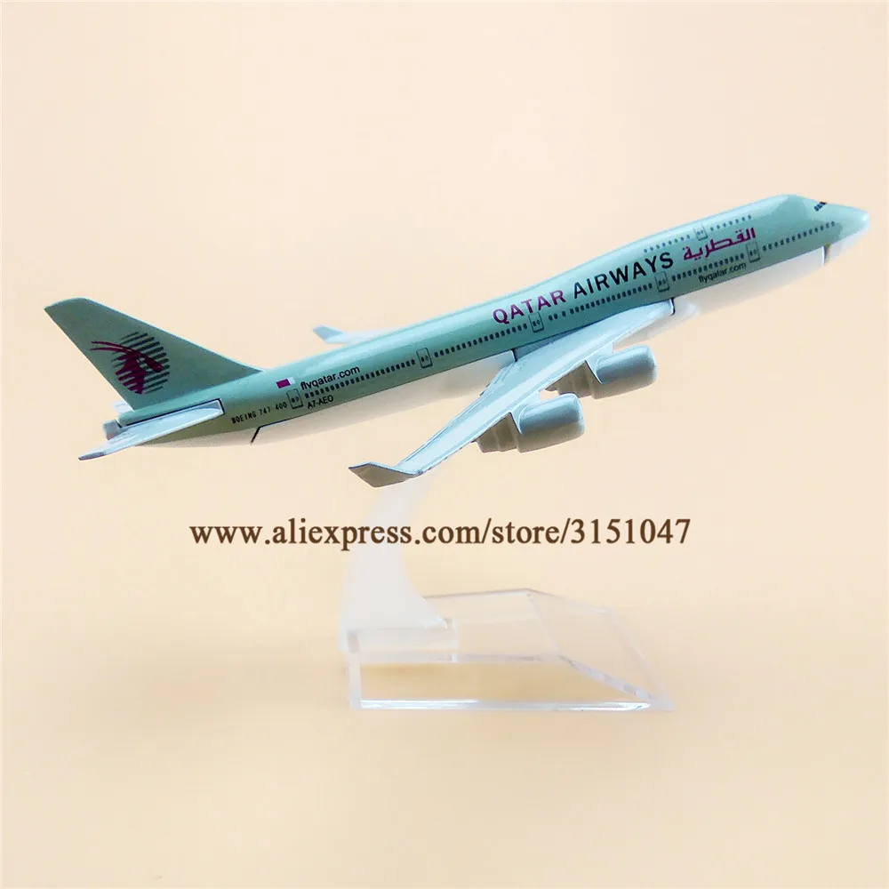 Модель самолета из металлического сплава 16 см авиаперевозки Катар Боинг 747|gift|gift