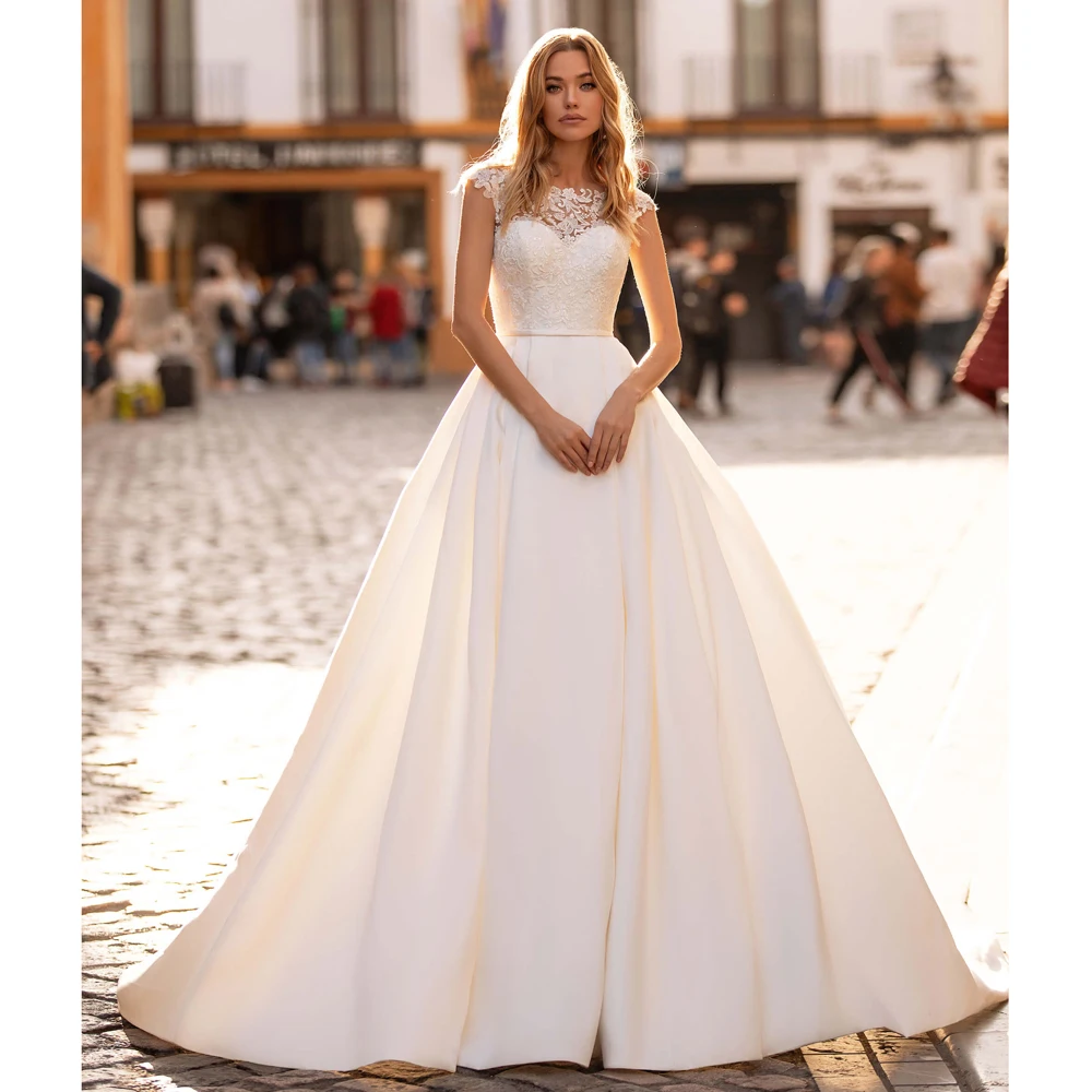 

Keenryan Romantic A-Line Wedding Dress 2021 Lace Princess Crystal Appliques Simlple Satin Bride Gowns Vestido De Noiva