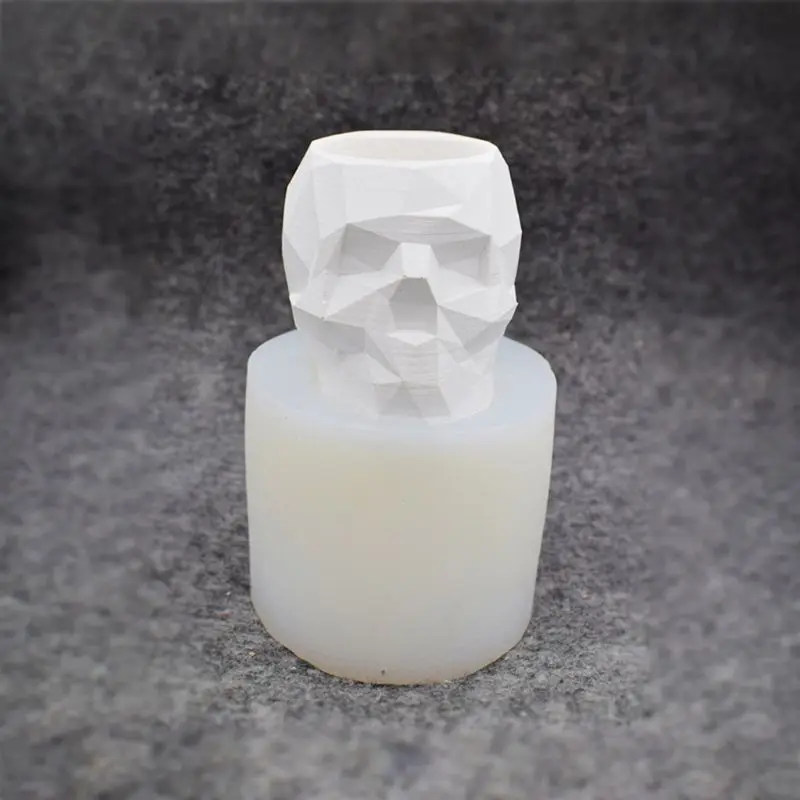 

Modern Resin Skull Head Flower Pot Mold Geometric Skull Concrete Pen Holder Mold