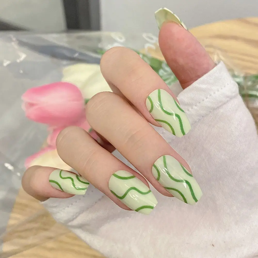 

24pcs/Box Women Fashion Full Cover Artificial Manicure Tool Green Wavy Coffin False Nails Fake Nails Nail Tips Wearable