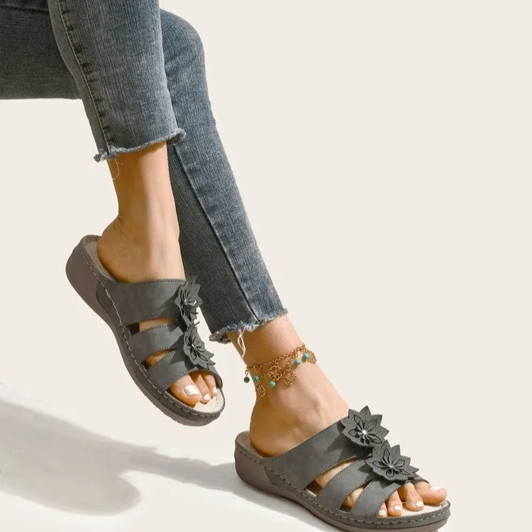 

Casual Flower Sandals Summer 2021 Retro Style Platform Wedge Heel Open Toe Sewing Outdoor Vacation Shoes Ladies Ethic Concise
