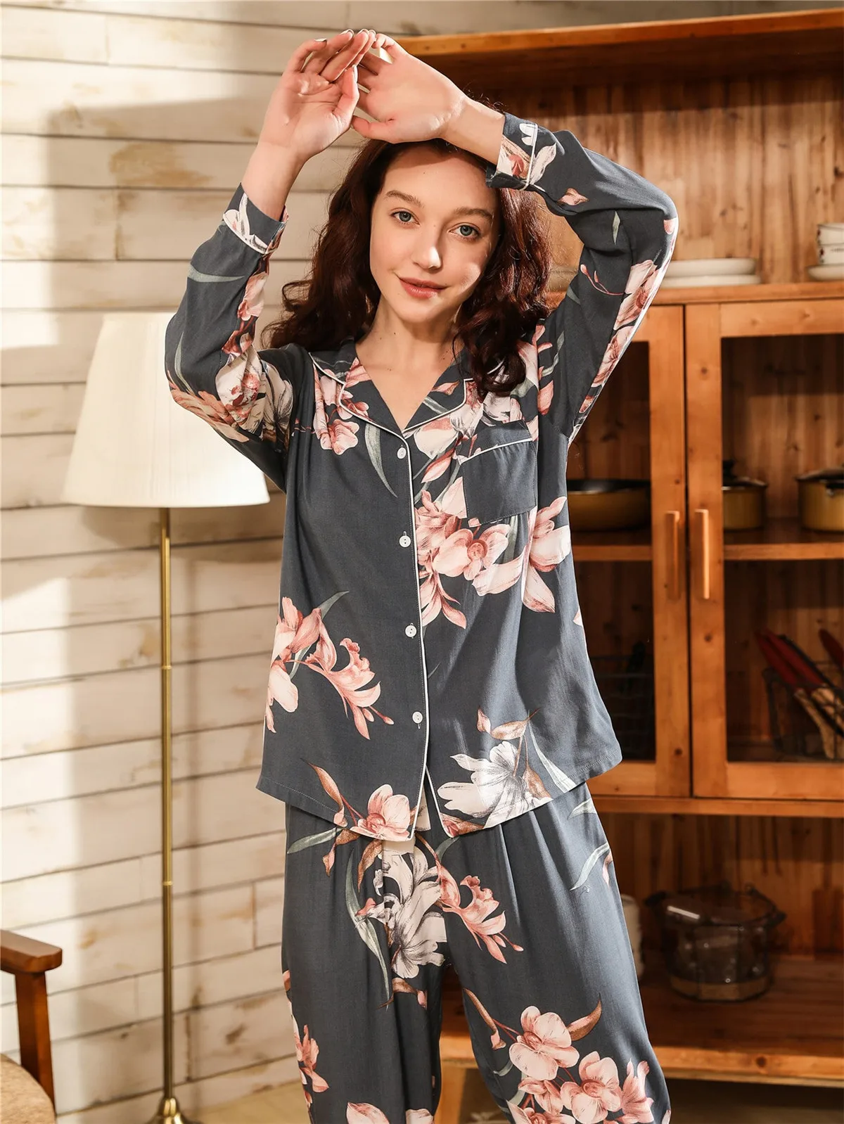 

2pcs Women Pajamas Set Viscose Floral Printed Female Pyjama Loose Sleepwear Nightwear Spring Summer Lounge Wear