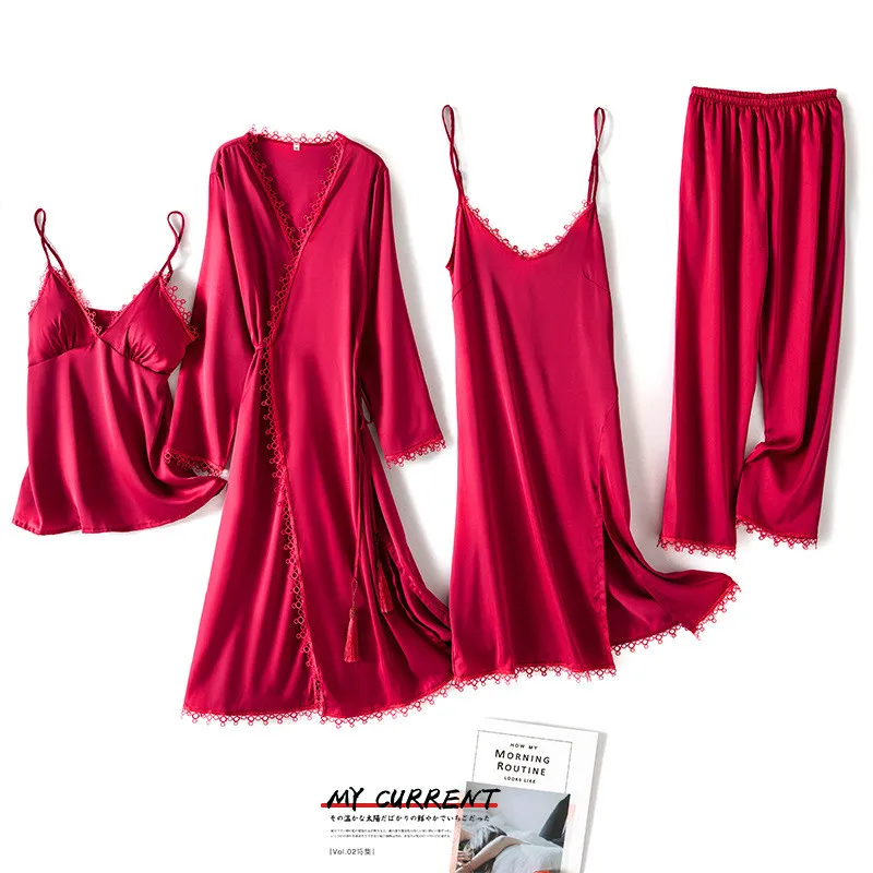 

Women's Sleep & Lounge