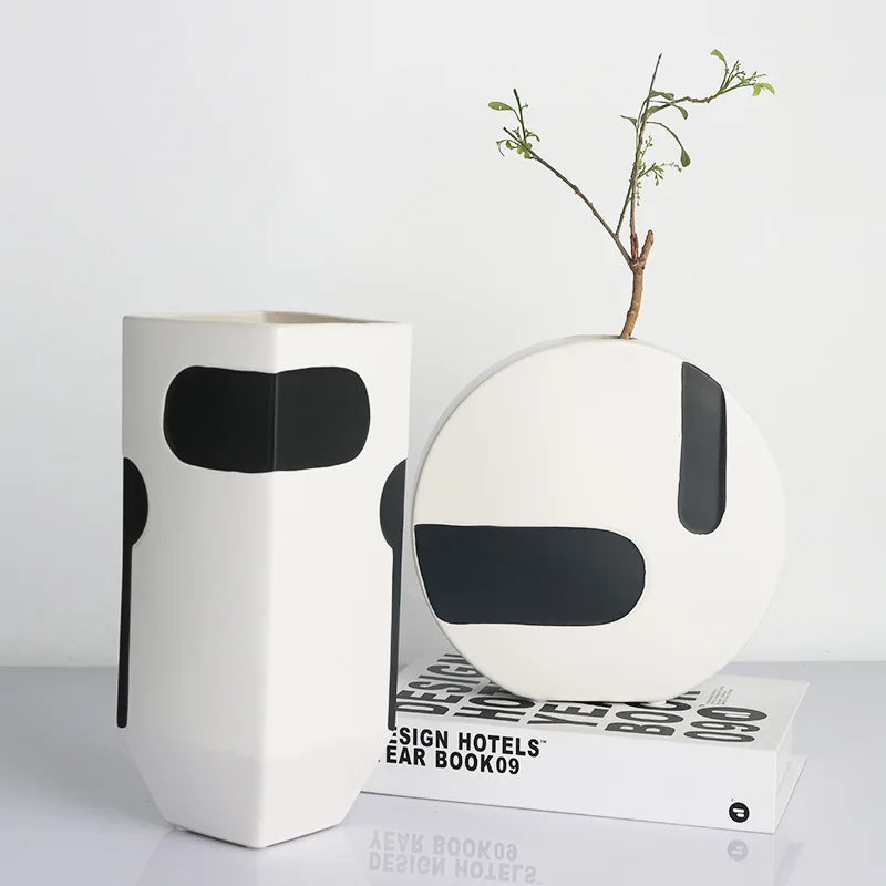 

Креативная Скандинавская Современная однотонная цветная контрастная домашняя модель для украшения комнаты мягкая декоративная ваза для с...