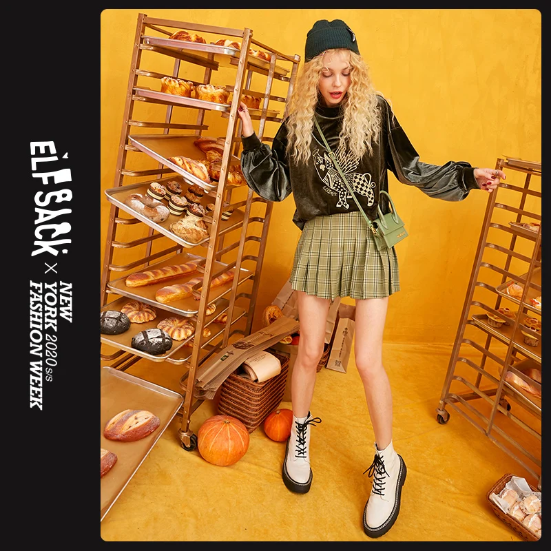 ELFSACK водолазка с принтом зеленой свинки Повседневная бархатная толстовка