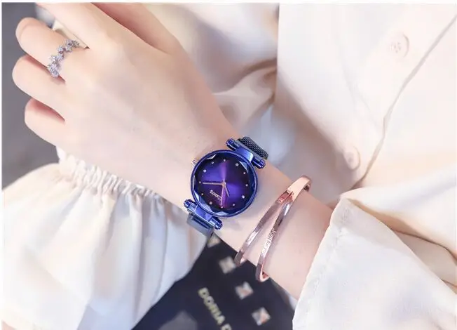 Часы наручные женские кварцевые модные с магнитной застежкой изображением
