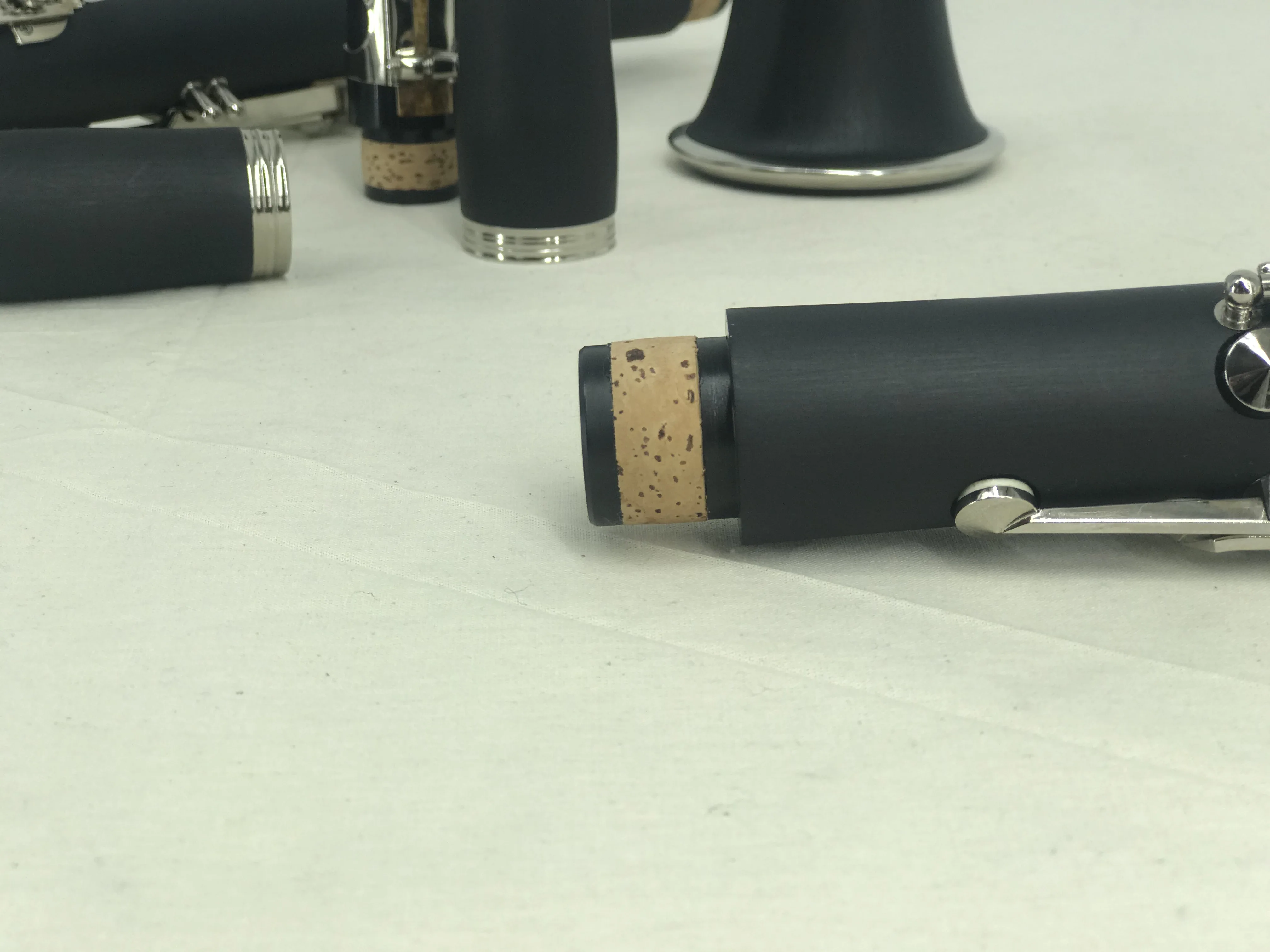 Оптовая цена пользовательский OEM ODM бренд aiersi 17 клавиш Bb Bakelite ABS кларнет woodwind