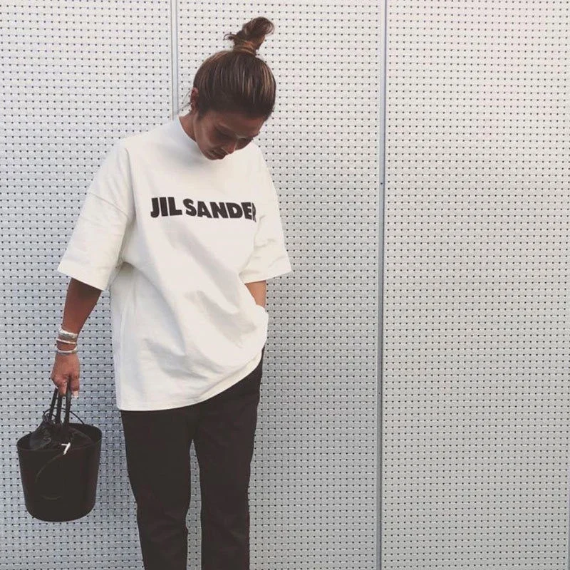 

Loose Summer Women Tshirts Men Letter Print Oversize Tops Tee Vogue Steetwear Half Sleeve T-shirt Woman Man's Tees Outerwear