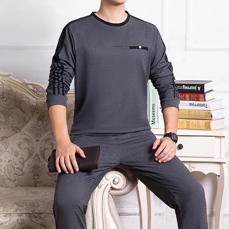 

Sport Running Tracksuit Set Men Cotton Sportswear Suit Autumn Winter Pullover Sweatshirt Gyms Outfit Sweatpants Male 2 Piece Set