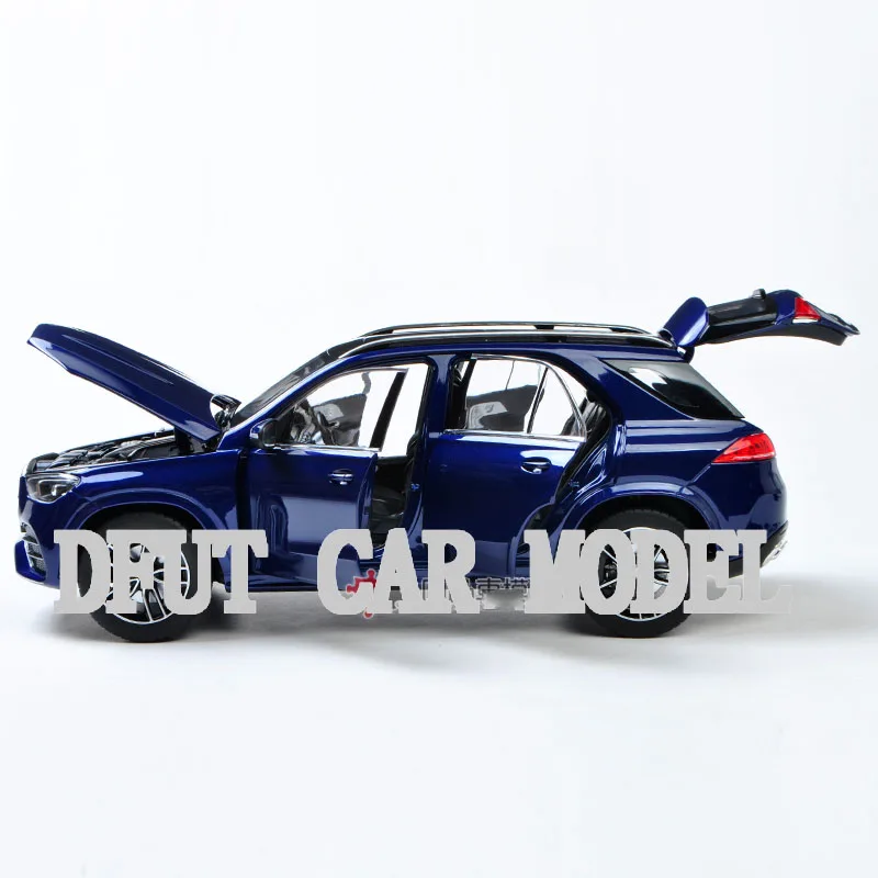 

1:18 scale Alloy Toy Vehicles 2019 GLE V167 SUV Car Model Of Children's Toy Car Original Authorized Authentic Kids Toys