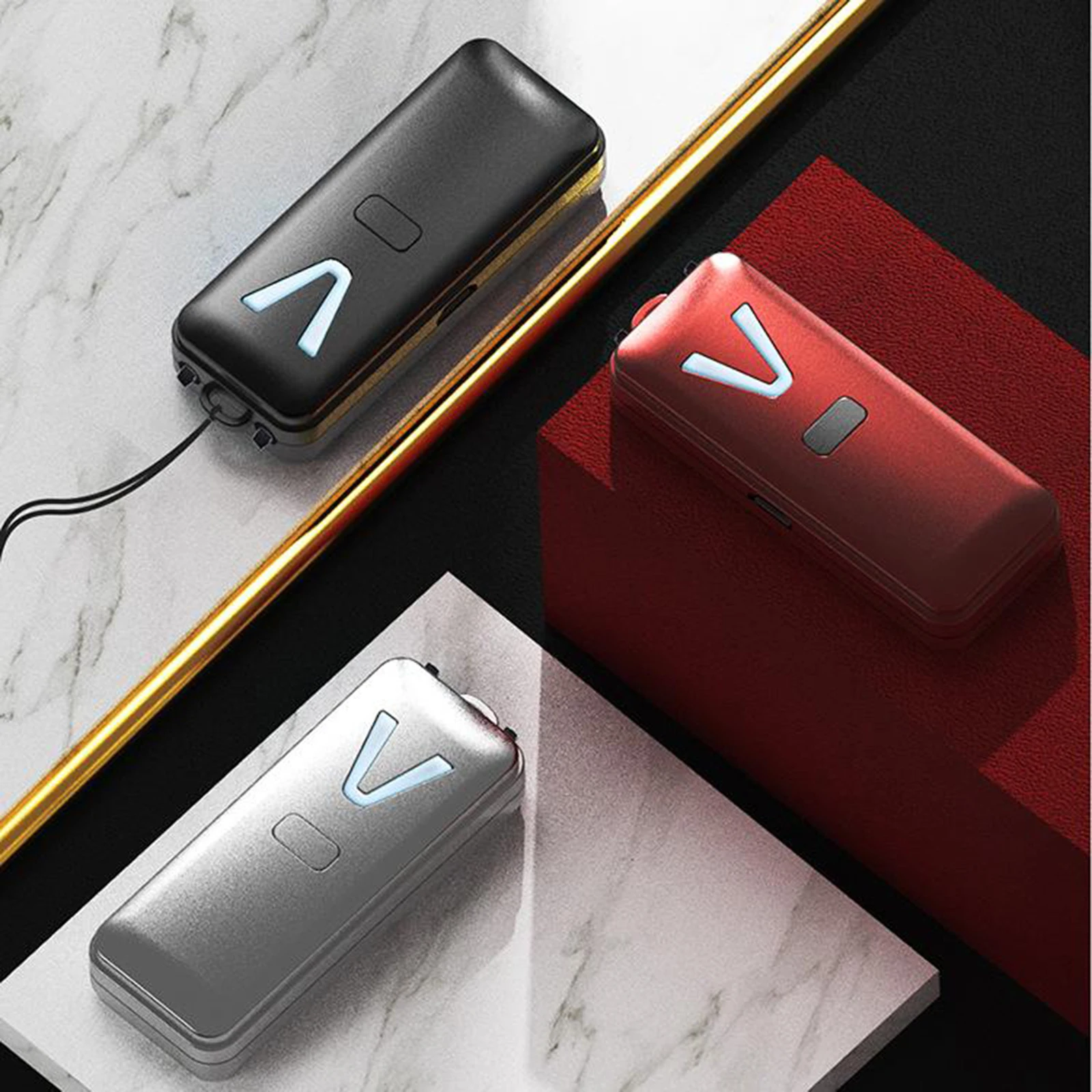 

Персональный заряжаемый портативный генератор, очищает воздух, избавляя от микробов, пыли, вирусов, аллергенов, плесени, запахов