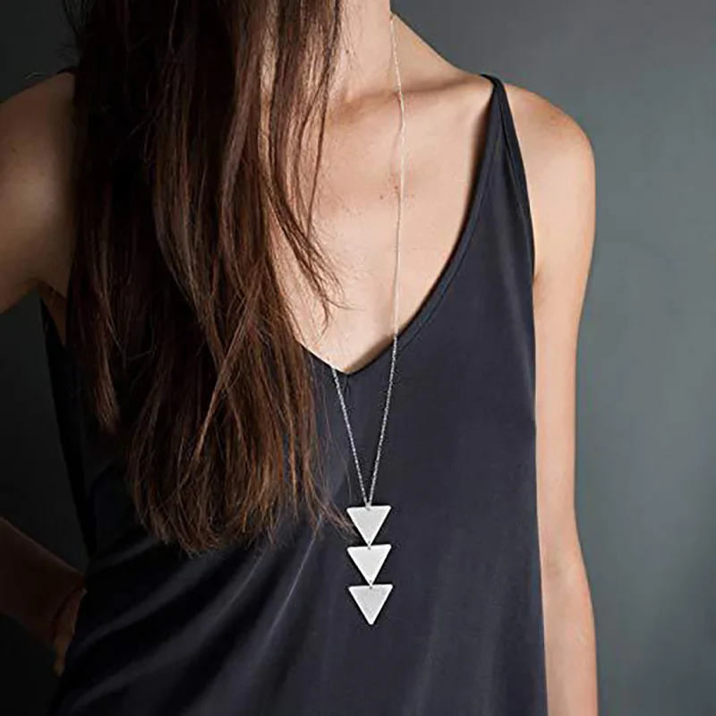 

New Trendy Jewelry Triangle Pendant Necklaces Gift for Women Girl Gold Color Geometry Choker Necklaces Clavicle Chain Jewelry