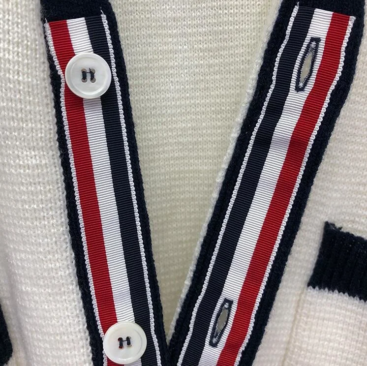 

2021 Fashion Brand Sweaters Men Slim V-Neck Cardigans Clothing Striped Patchwork Wool Thick Autumn Winter Casual Coat