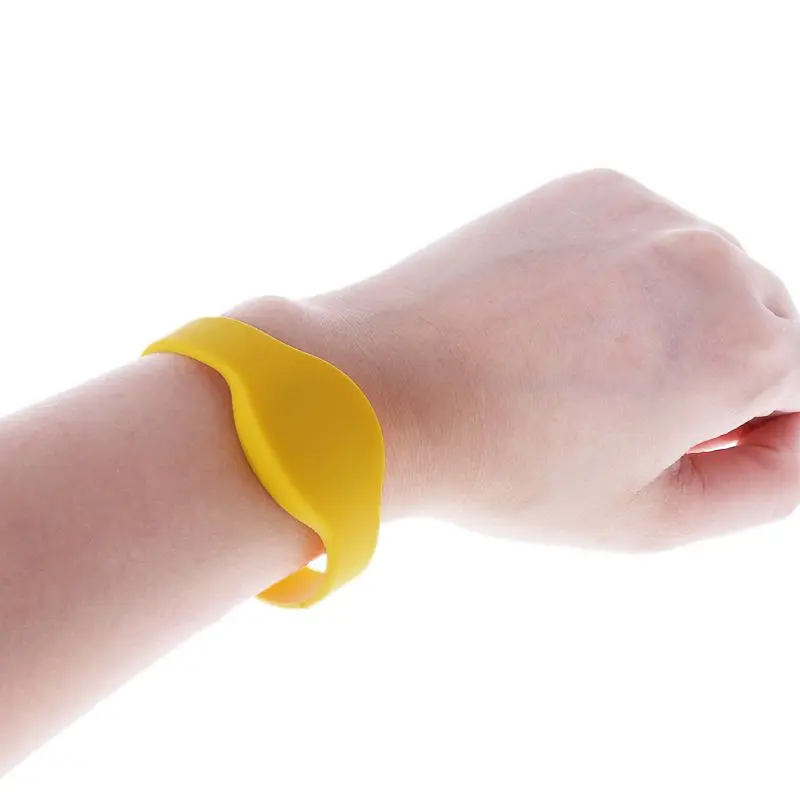 125 кГц EM4100 TK4100 браслет RFID ID карты силиконовой лентой только для чтения |