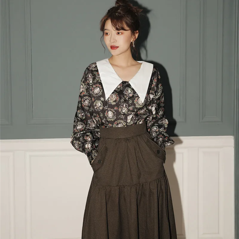 

Vintage Shirts for Women 2021 Long Sleeve Blouse Women Lantern Sleeve Shirt Print Loose Ladies Fashion Top C611