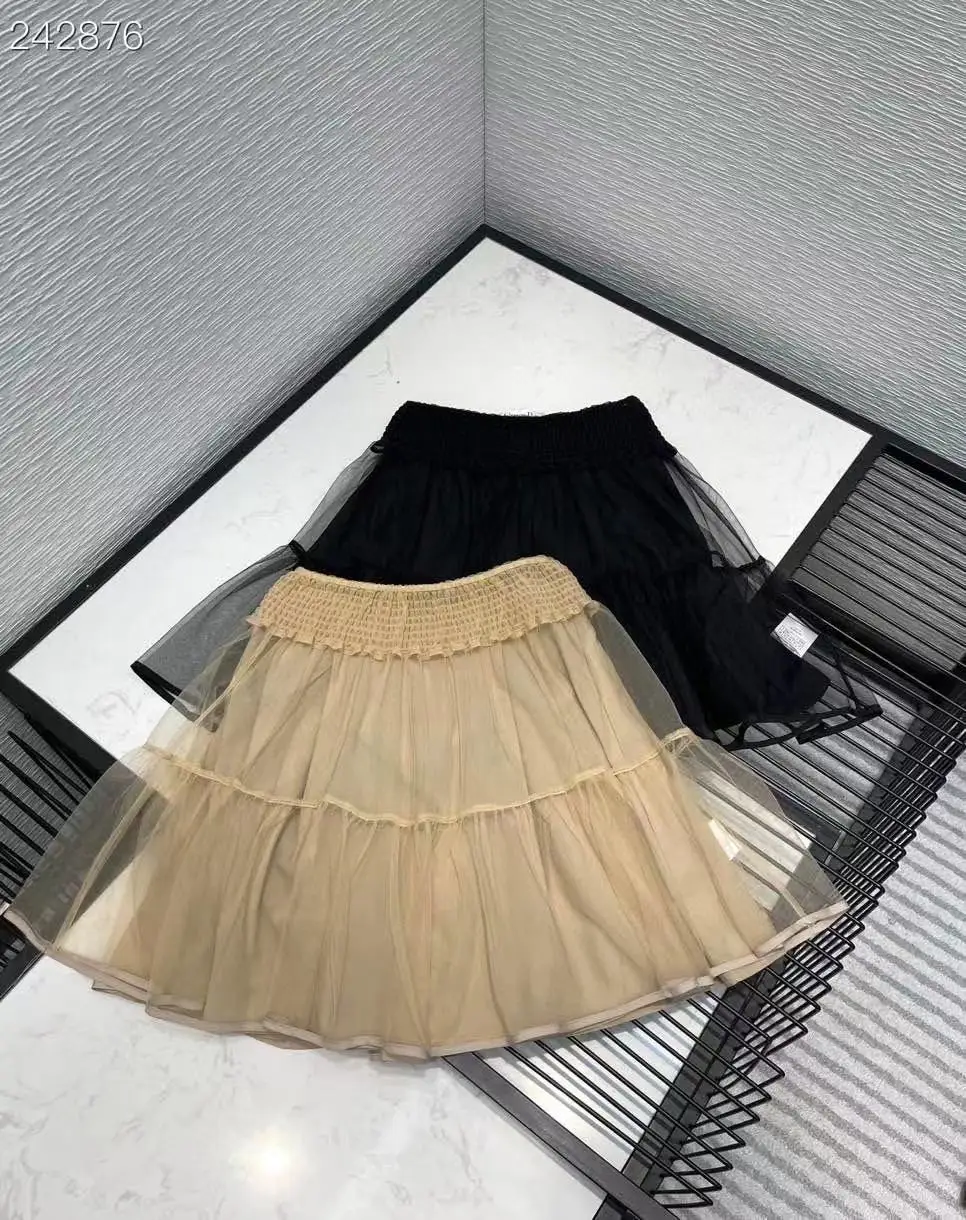 

2021 New Runway Designer Autumn Mini Skirt Women's Elegant Solid Waist Elastic Ruffles Mesh Skirt Female