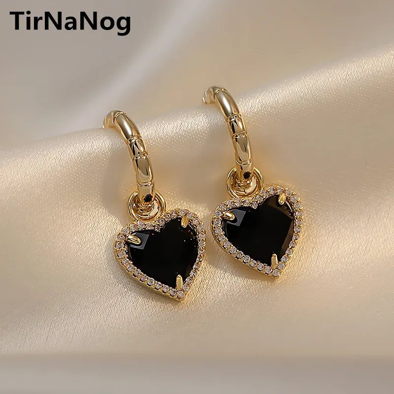 

Style Restoring Ancient Ways Bamboo Earrings Contracted Personality Exaggerated Geometry C Black Heart-Shaped Earrings