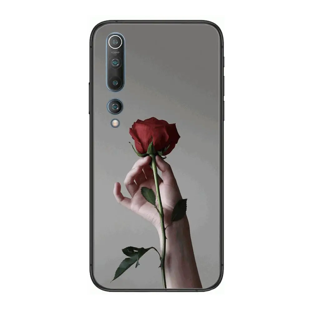 

Bright Red Rose Flowers Phone Case For xiaomi mi11 5g 10 liti Ultra 9Pro SE 3 8 Note Anime Black Cover Silicone Back Pretty tpu