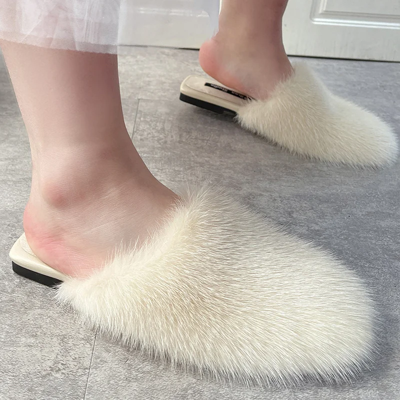 

2021 New Leather Wool Muller Shoes Women′s Shoes Plush Loafers Mink Slippers Women Furry Slippers Fluffy Baotou Slippers