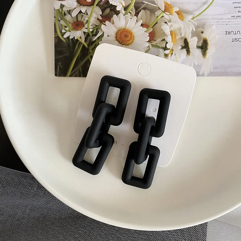 

Vintage Black Matte Acrylic Geometric Rectangle Long Pendant Drop Earrings Punk Chain Earring For Women Girls Party Jewelry