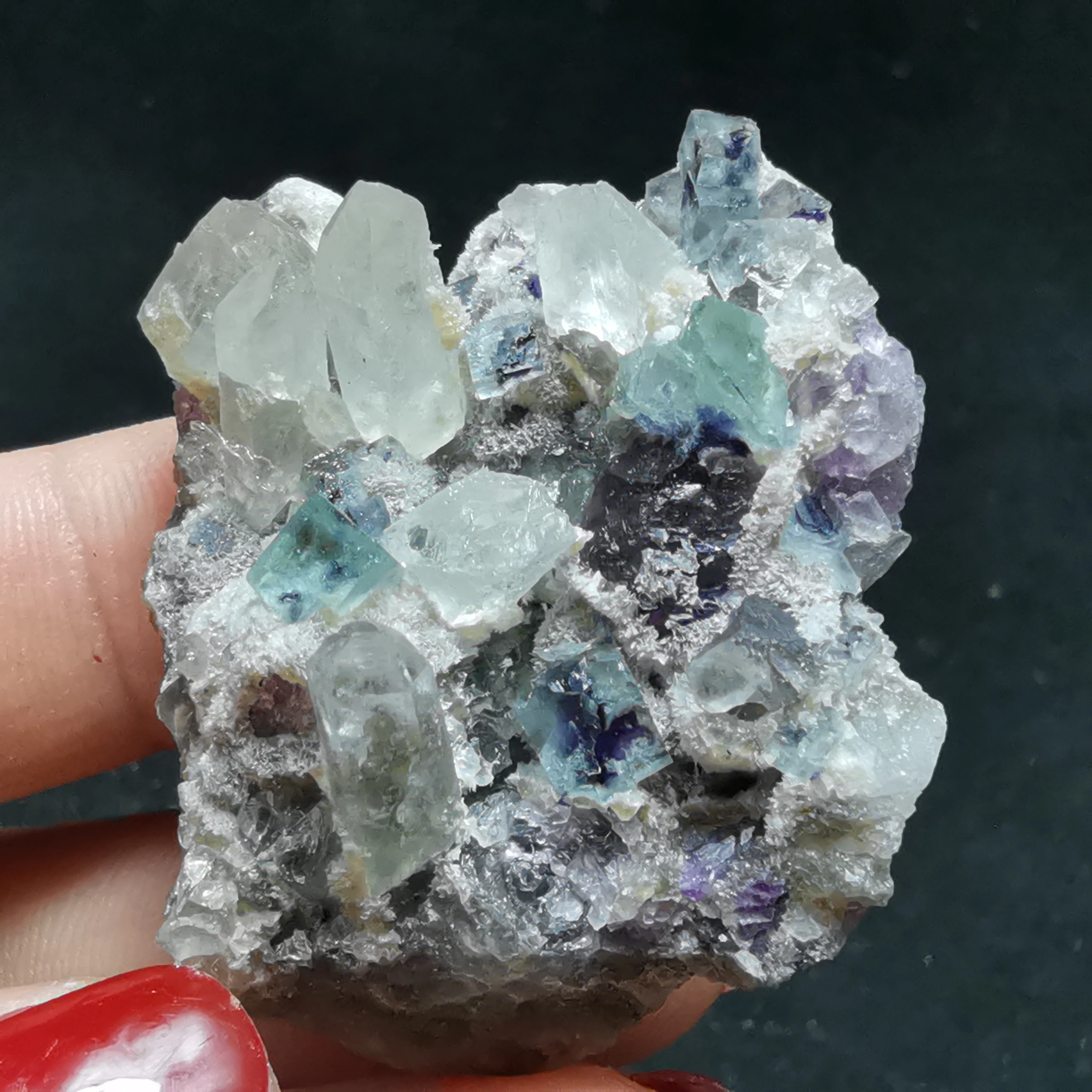 

28.5gNatural rare green fluorite crystal column associated mineral specimen stone and CRYSTAL HEALING CRYSTAL QUARTZ GEM