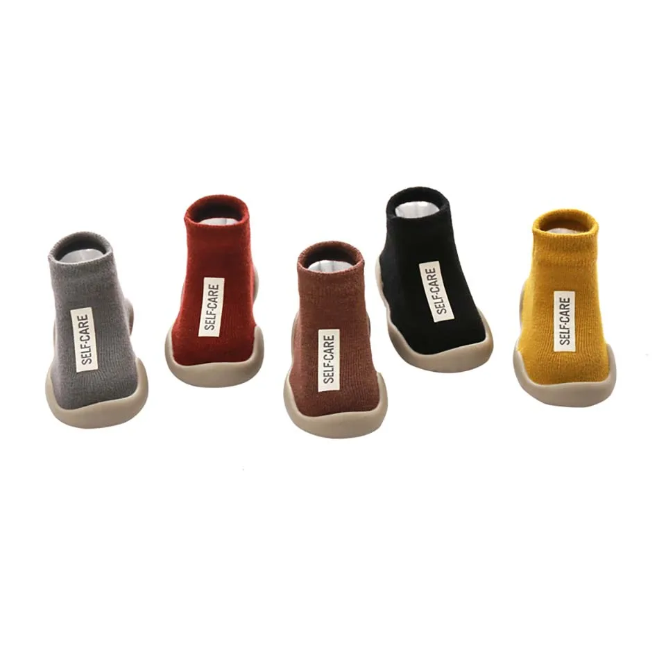 2019 модные детские носочки на резиновой подошве носки для новорожденных Осень