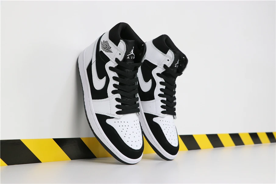 

Air AJ 1 AJ1 - Black and White Basketball Shoes for Men and Women, Comfortable High-end Outdoor Sports Originals