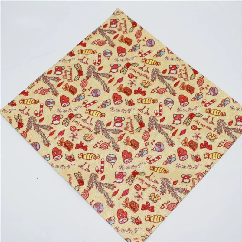 Синтетическая кожаная ткань с рождественским рисунком 20 х22 см | Дом и сад