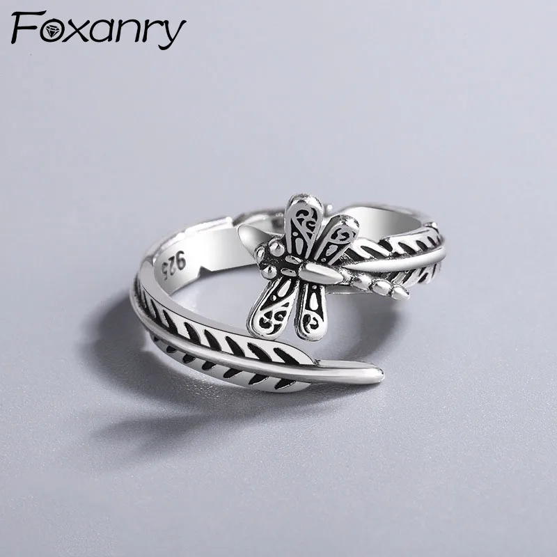 

Женское кольцо из серебра 925 пробы, в виде стрекозы