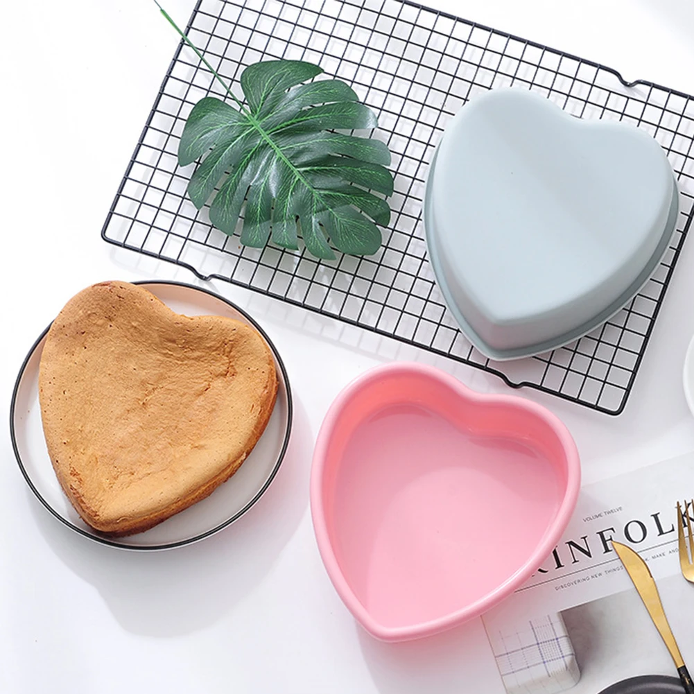 

3pcs Love Heart Silicone Baking Mold Make Mousse Cake Jelly Chocolate Handmade Gifts Decorating Kitchen Baking Molds Reusable