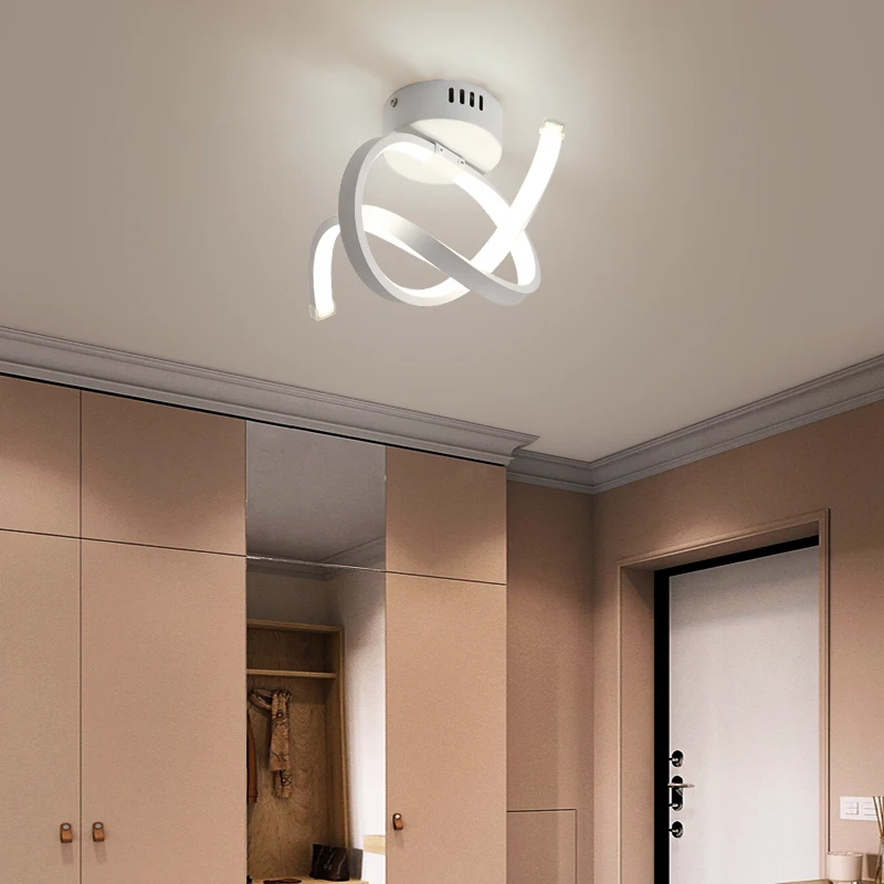 Современный потолочный светильник с поверхностным креплением светодиодный для