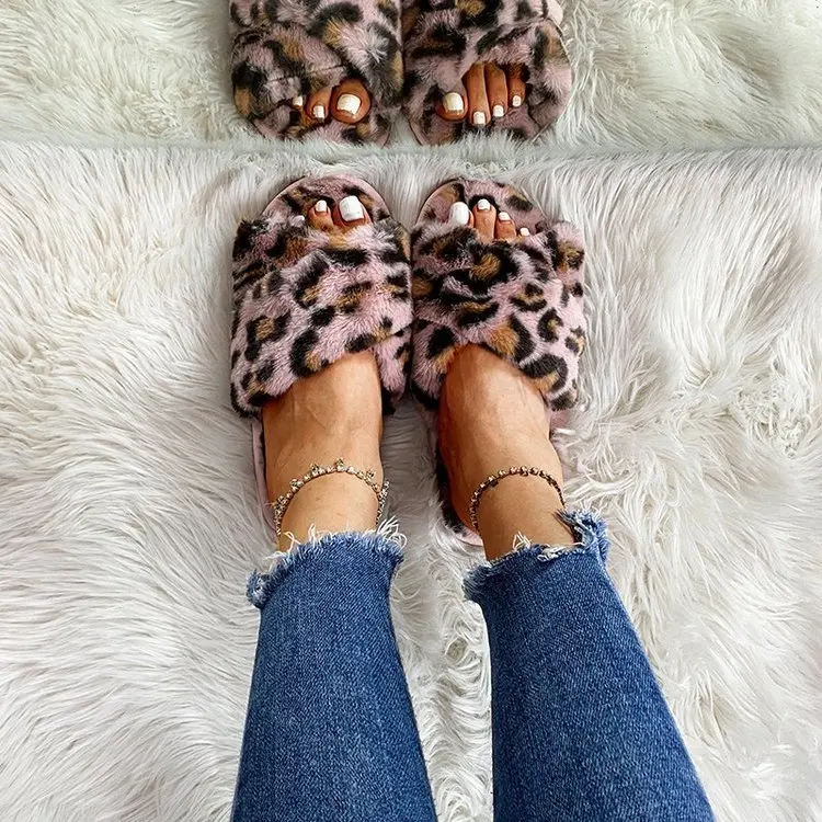 

Women House Slippers Faux Fur Fashion Warm Shoes Woman Slip on Flats Female Slides Black Pink Cozy Home Furry Slippers