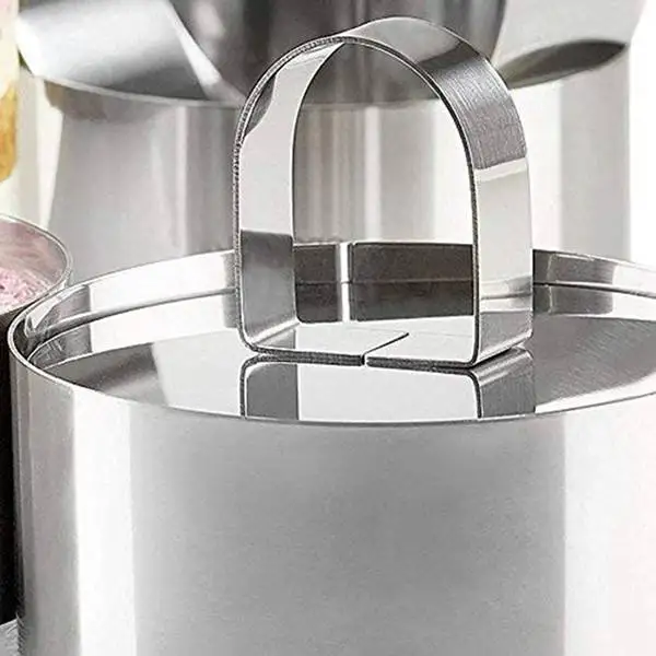 

Set of 7 Round Stainless Steel Small Cake Rings Mousse and Pastry Mini Baking Ring Mold with Pusher