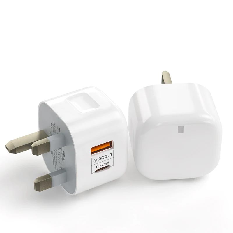 Зарядное устройство с двумя портами 20 Вт Qc3.0 USB Type C стандартов Великобритании