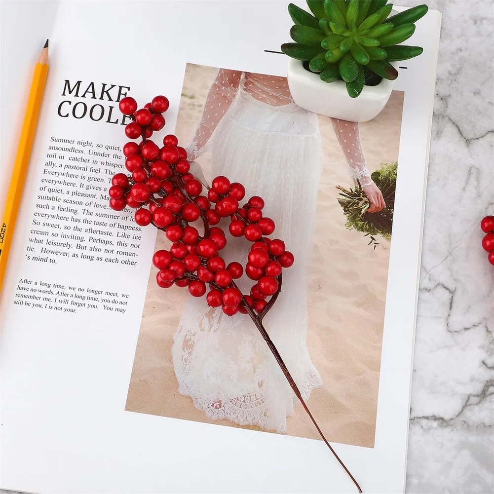 

10PCS Artificial Red Berries 22cm Bouquet DIY Accessories Froth Christmas Decor For Table Arrangement Wedding Party Decoration