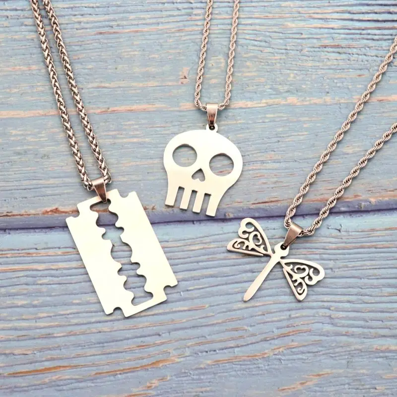 Модное ожерелье серебряного цвета со скелетом черепом головой лезвием бабочкой