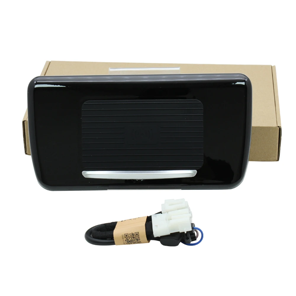 

Fast Charging QI Wireless Charger Module On Board Car Charge Pad For BMW 6 Series GT G32 2018-2020 Auto Accessories