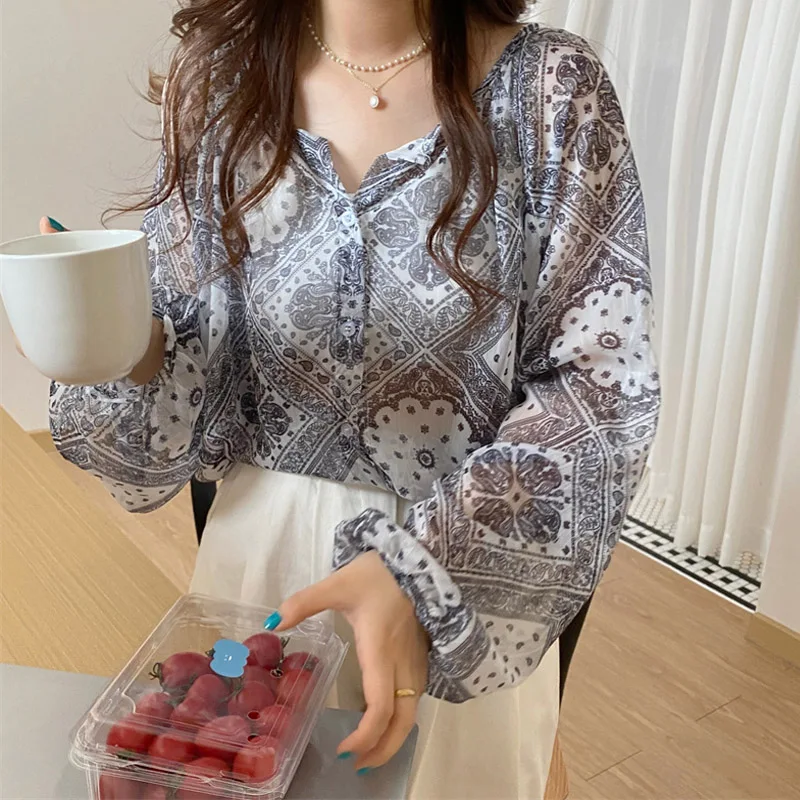 

Vintage Floral Shirts Women Long Sleeve Chiffon Korean Style Mesh Trendy Elegant Baggy Popular Thin Female Tops Spring Summer