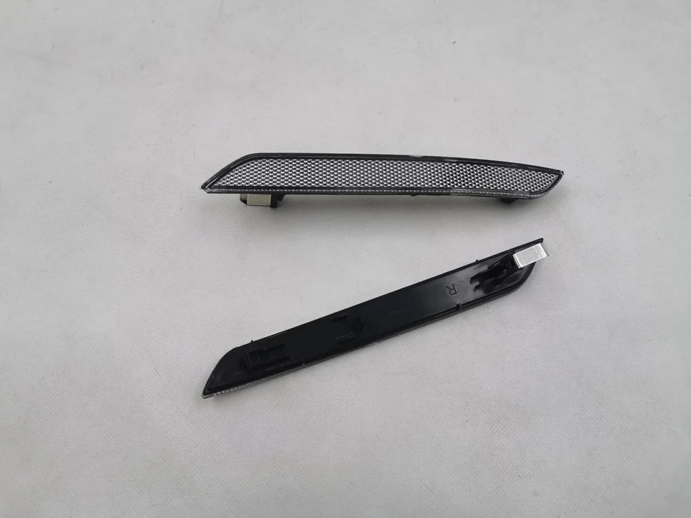 

Clear Lens 2pcs Reflector Lamps Side Marker For 2008-14 BMW For BMW X6 Reflector light