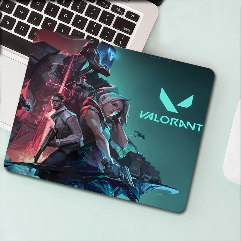 

PC Gamer Cabinet Pads laptop gamer Table Mousepad Anime Mat Gaming Mouse Pads valorant Mausepad Setup Gamers Accessories small